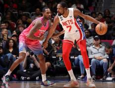 世俱杯-篮网力克雄鹿，杜兰特神准砍下30分