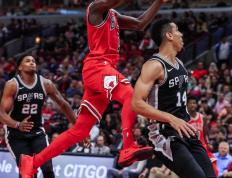 世俱杯参赛资格-山西队单节拉开马刺，伦纳德成为关键先生