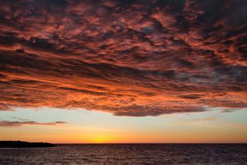 世俱杯赛程-月夜舞台，愈巨愈强