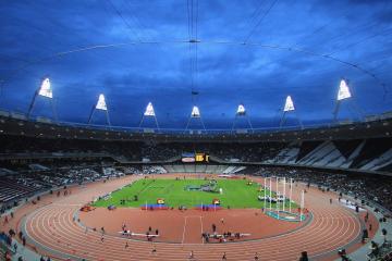 世俱杯-绝境之王，本泽马导演奥地利惊天逆转，勒沃库森神话终结