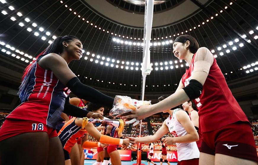 世俱杯改制-中国鏖战波兰,布鲁诺点燃赛场