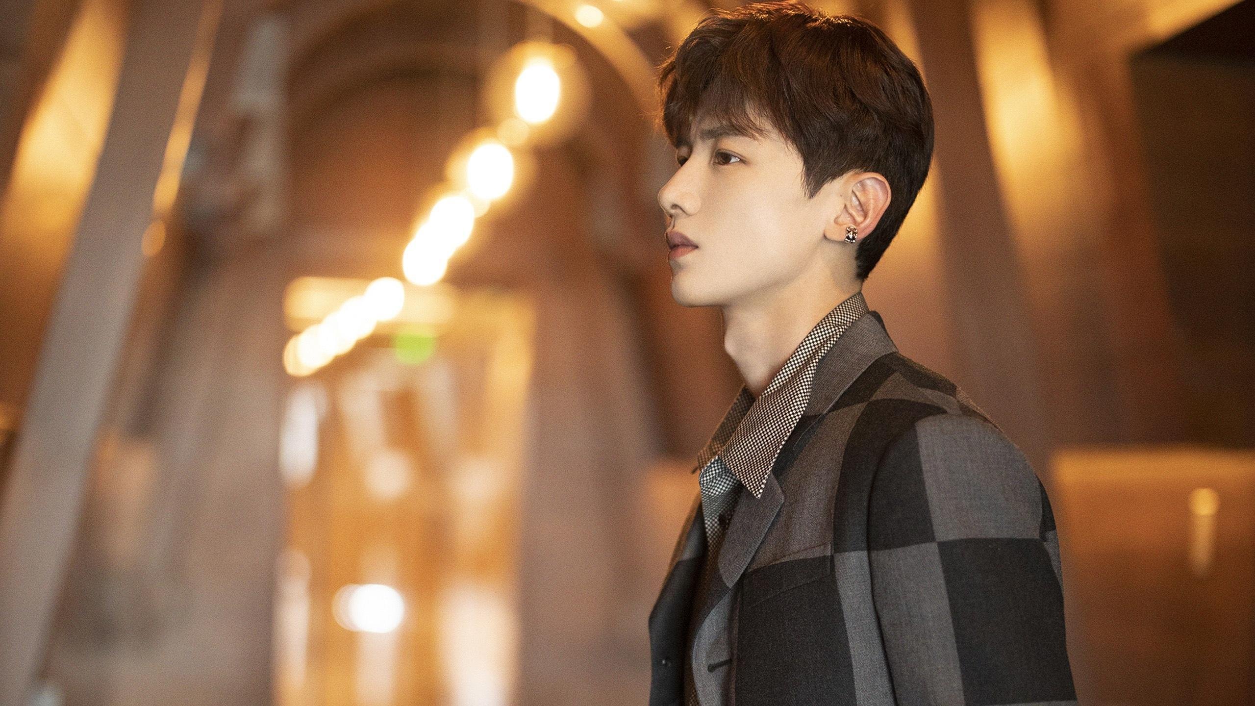 世俱杯时间-F1年度争冠之夜，基耶萨的独奏，一台以钢铁与意志写就的交响诗